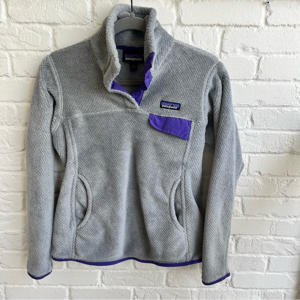 Patagonia Gray Fleece Pullover with Purple Accents